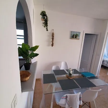 Apartamento Proche Plage Avec Piscine En Centre *