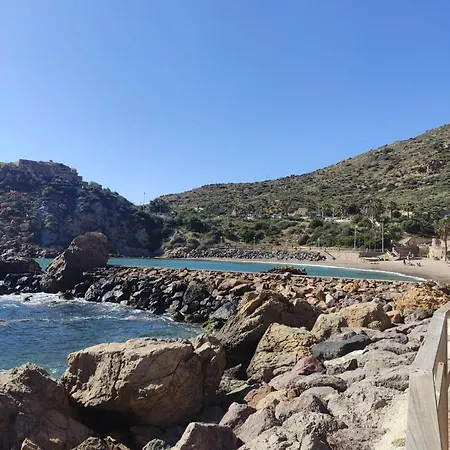 Proche Plage Avec Piscine En Centre Torrevieja